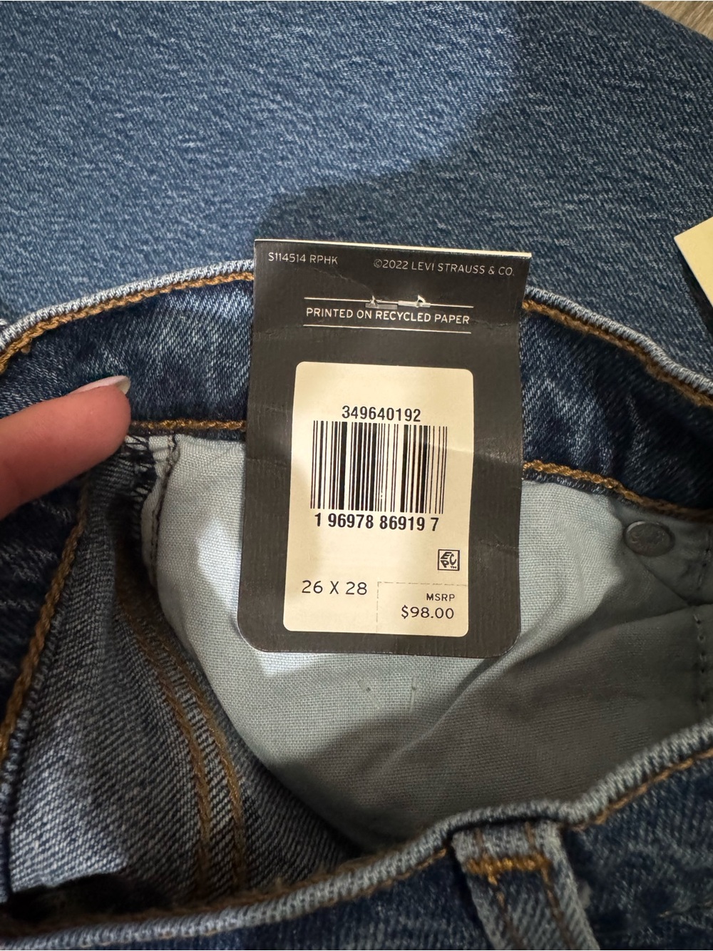 Womens Levi’s Wedgie Straight 26’ - Picture 5 of 5